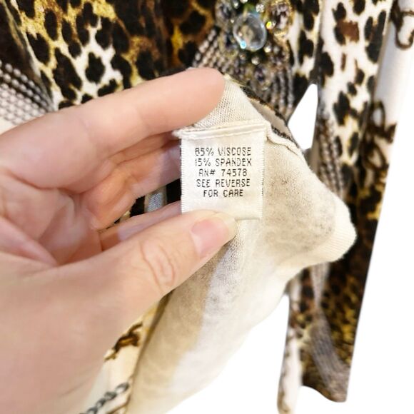 Cache VTG Light Sweater Jewel Brooch Embellished Animal Print Royalty Y2K Sz M - Picture 5 of 7